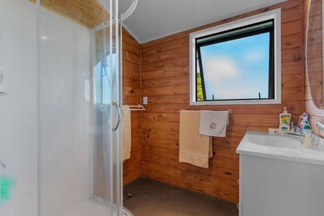 Photo of property in 104 Wearmouth Road, Paparoa, 0571