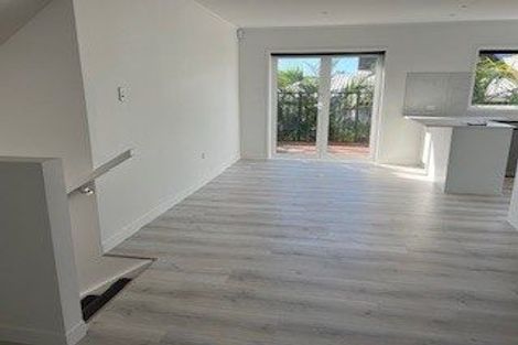 Photo of property in 46 Fitzwilliam Drive, Torbay, Auckland, 0630