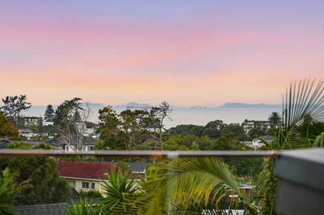 Photo of property in 34 Montclair Rise, Browns Bay, Auckland, 0630