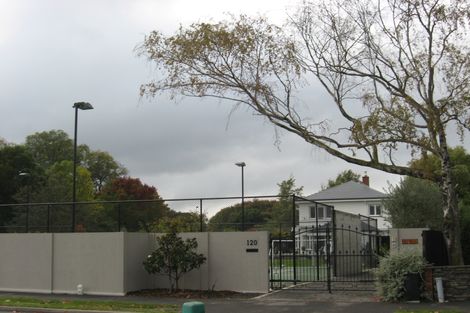 Photo of property in 120a Clyde Road, Ilam, Christchurch, 8041