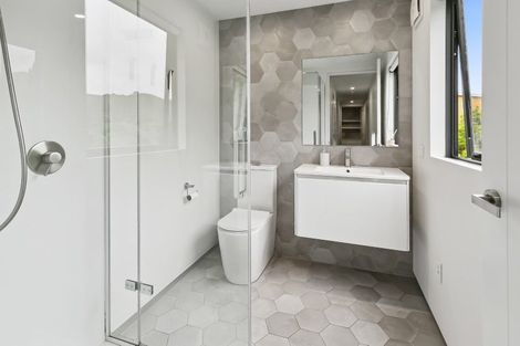 Photo of property in 47 Mount Pleasant Road, Aro Valley, Wellington, 6012