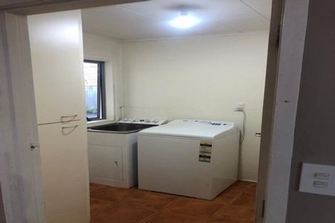 Photo of property in 136 Mahia Road, Wattle Downs, Auckland, 2103