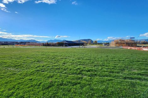 Photo of property in 3 Rubus Street, Wanaka, 9382