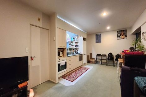 Photo of property in St Peters Apartments, 8b/192 Willis Street, Te Aro, Wellington, 6011
