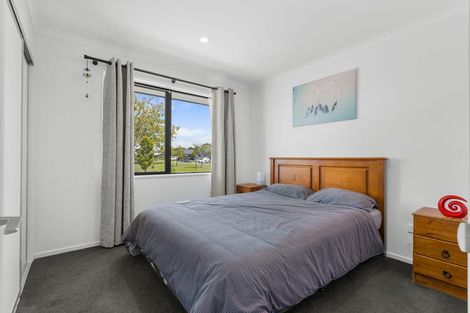 Photo of property in 2 Godley Place, Woodend, 7610