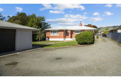 Photo of property in 2 Grace Street, Waimate, 7924