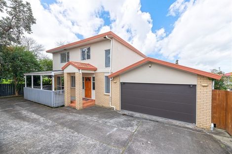 Photo of property in 137 Te Atatu Road, Te Atatu South, Auckland, 0610