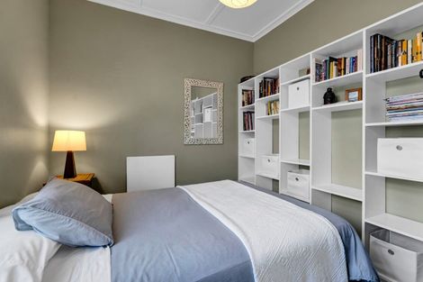 Photo of property in 86 Tukapa Street, Westown, New Plymouth, 4310