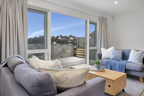 Photo of property in 3 Voltaire Street, Karori, Wellington, 6012