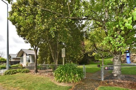 Photo of property in 2/71 Cashmere Road, Cashmere, Christchurch, 8022