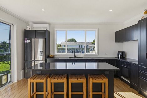 Photo of property in 53 Te Manuao Road, Otaki, 5512