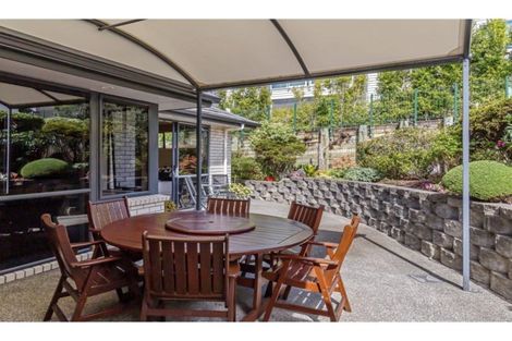 Photo of property in 66 Grovenor Drive, Orewa, 0931