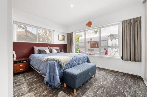 Photo of property in 118 Sandwich Road, St Andrews, Hamilton, 3200