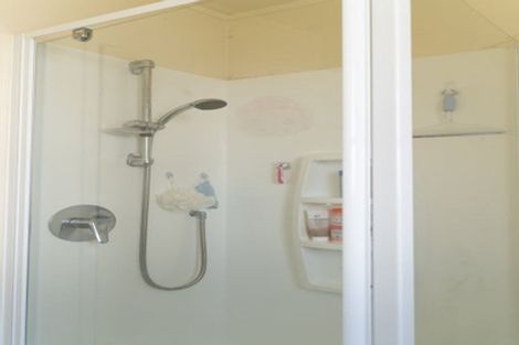 Photo of property in 7 Mowbray Place, Sunnynook, Auckland, 0620