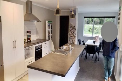 Photo of property in 1 Tradewinds Drive, Whitby, Porirua, 5024