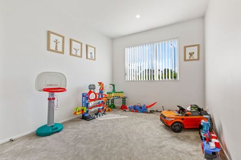 Photo of property in 57 Pohutukawa Parade, Riverhead, 0820