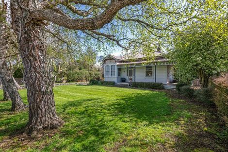 Photo of property in 27 Ormond Street, Woodville, 4920
