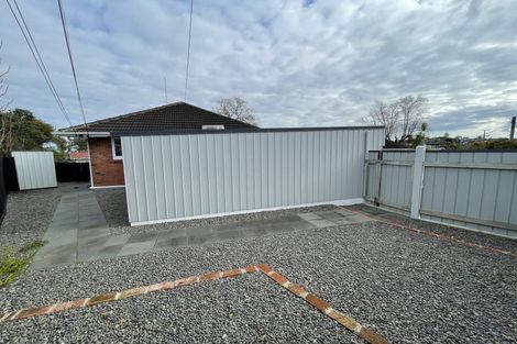 Photo of property in 31 Exmouth Road, Northcote, Auckland, 0627