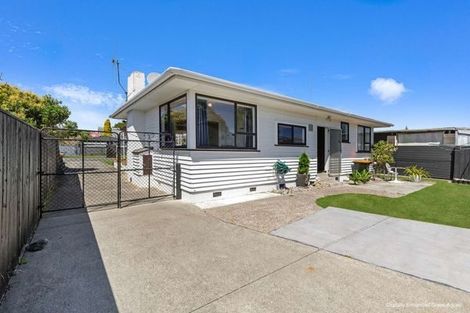 Photo of property in 76 Rugby Street, Awapuni, Palmerston North, 4412