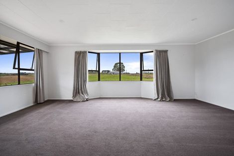 Photo of property in 2346 Makino Road, Halcombe, Feilding, 4779