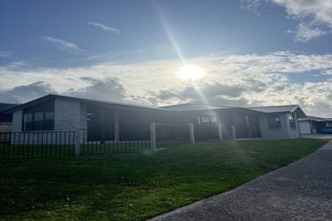 Photo of property in 25a Kiritiana Close, Pyes Pa, Tauranga, 3112