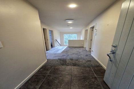 Photo of property in 263 Middleton Road, Glenside, Wellington, 6037