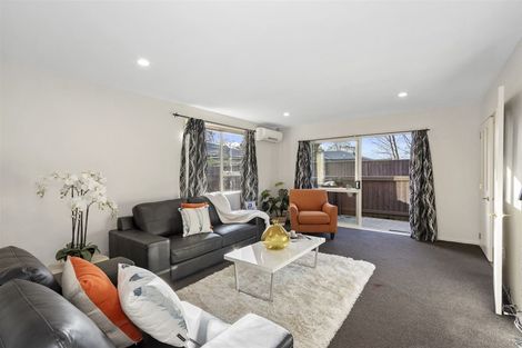 Photo of property in 264 Hills Road, Mairehau, Christchurch, 8013