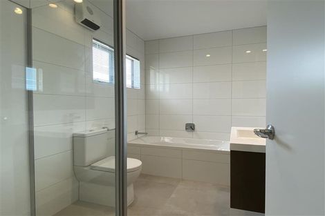 Photo of property in 94 Te Napi Drive, Takanini, 2112