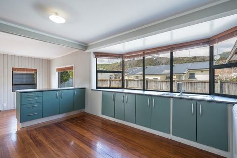 Photo of property in 15 Palm Avenue, Stoke, Nelson, 7011