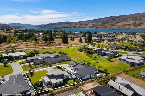 Photo of property in 10 Kowhai Place, Cromwell, 9310