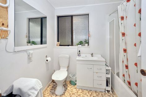 Photo of property in 11 George Street, Te Puke, 3119