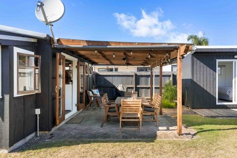 Photo of property in 125b Lorraine Place, Whangamata, 3620
