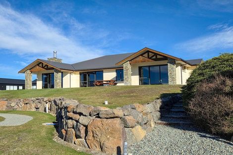 Photo of property in 2 Walter Black Place, Lake Tekapo, 7999