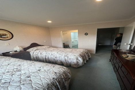 Photo of property in 5 Lakeridge Close, Rangatira Park, Taupo, 3330