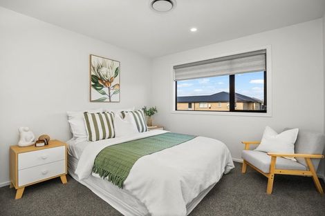 Photo of property in 18 Lewis Crescent, Rolleston, 7614