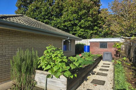 Photo of property in 31 Ambury Road, Mangere Bridge, Auckland, 2022