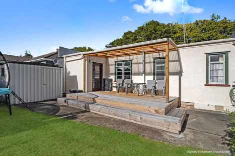 Photo of property in 89 Anzac Parade, Whanganui East, Whanganui, 4500