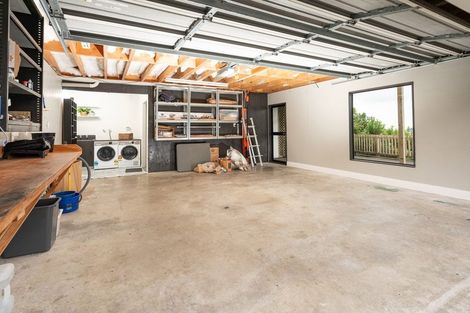 Photo of property in 9 Kapil Grove, Khandallah, Wellington, 6035