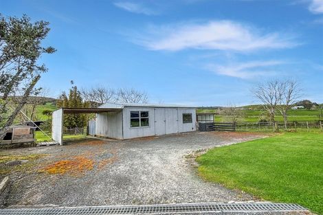 Photo of property in 1213 Pakiri Block Road, Tomarata, Wellsford, 0974