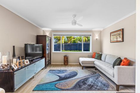 Photo of property in 183a Birkdale Road, Birkdale, Auckland, 0626