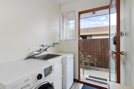 Photo of property in 22 Mchaffies Place, Wainoni, Christchurch, 8061