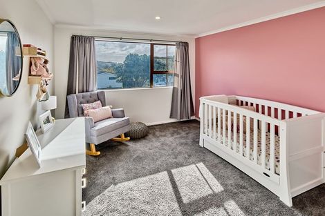 Photo of property in 9 The Sounding, Whitby, Porirua, 5024