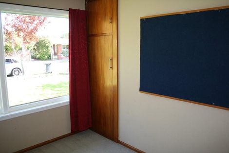Photo of property in 6 Kiltie Street, Upper Riccarton, Christchurch, 8041