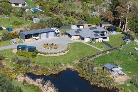 Photo of property in 30 Mountain View Drive, Manakau, Otaki, 5583