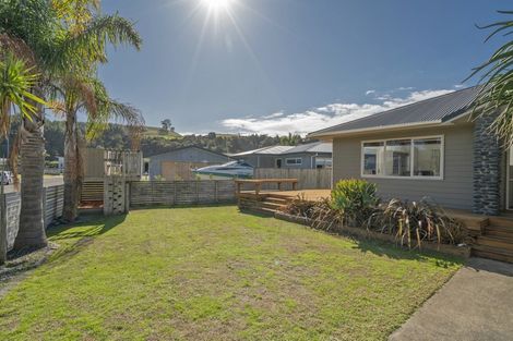 Photo of property in 14 Captain Wood Avenue, Whitianga, 3510