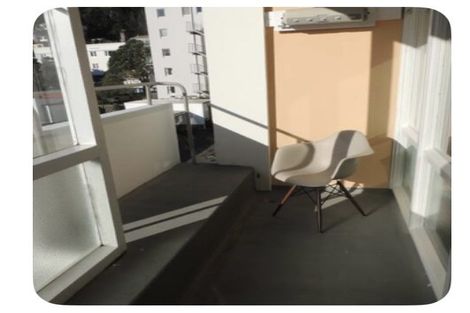 Photo of property in 11/4f Claremont Grove, Mount Victoria, Wellington, 6011