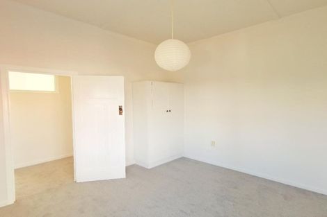 Photo of property in 1 Gilliam Street, New Lynn, Auckland, 0600