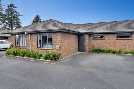 Photo of property in 108u4 Old Farm Road, Hamilton East, Hamilton, 3216