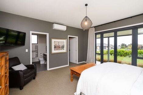 Photo of property in 1 Sambar Lane, Feilding, 4775