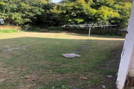 Photo of property in 2/2 Flavia Close, Torbay, Auckland, 0630